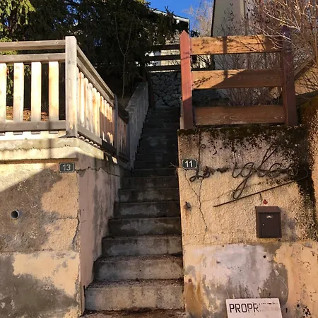 Mj Holiday home Font-Romeu-Odeillo-Via